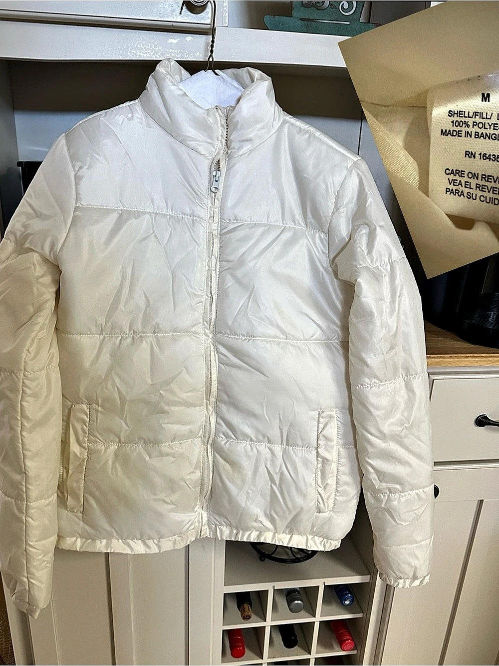 Puffer Jacket in White Medium Like New